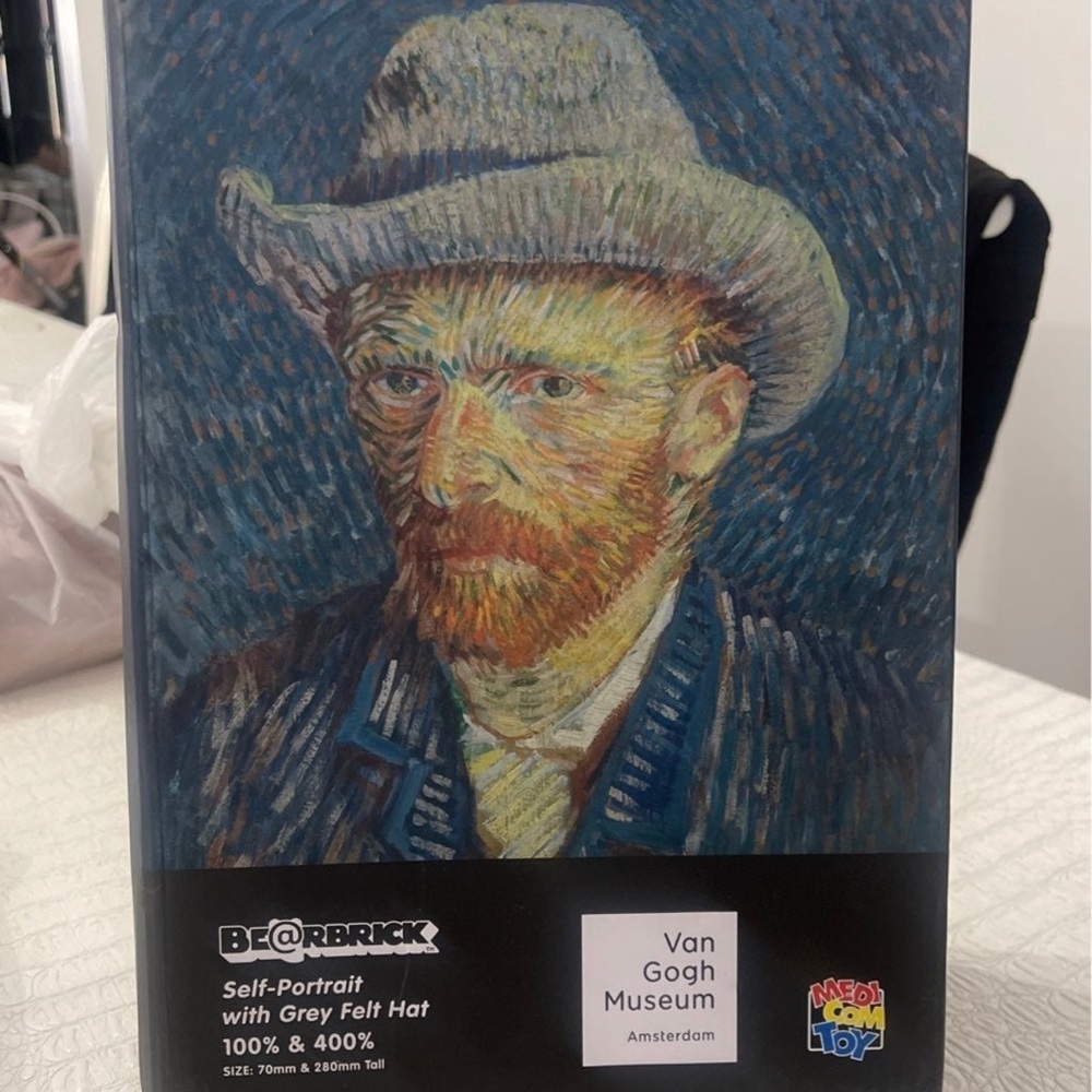 Bearbrick Van Gogh Museum Self-Portrait Set